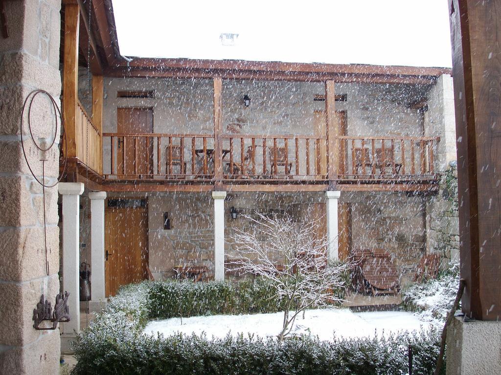 Gasthaus Rectoral De Goian Sarria Exterior foto